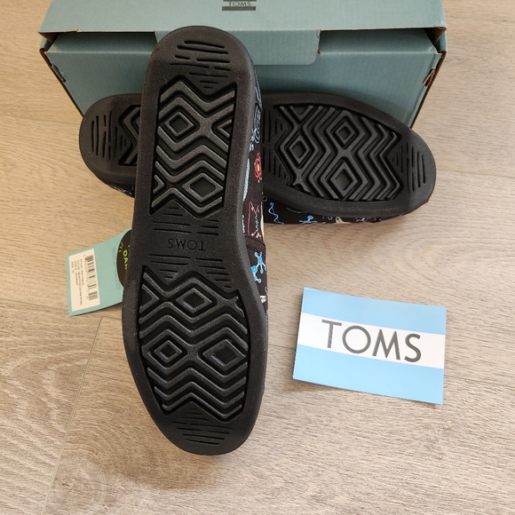 TOMS limited edition Alpargata cosmic wonder print canvas size 10 Men - Picture 11 of 11